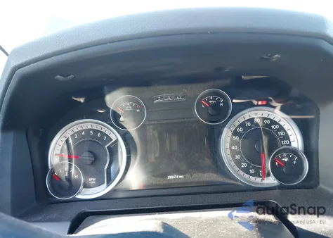 2014 Ram 1500 Big Horn z USA, uszkodzony, nr VIN 1C6RR7GT0ES121393